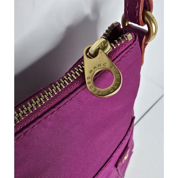 Marc by Marc Jacobs Preppy Nylon Sia Swingpack Crossbody Bag Fuchsia - Picture 3 of 11